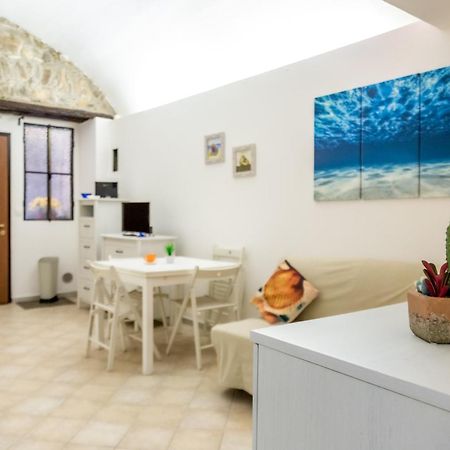 216B - Monolocale Lapigna Sanremo, Centro Storico Apartment ภายนอก รูปภาพ